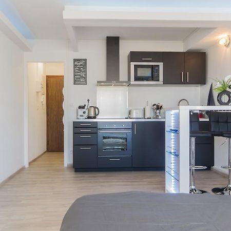 Sweethome Dijon - Black & White מראה חיצוני תמונה